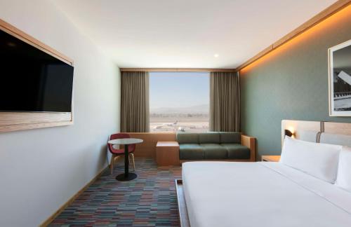 hilton garden inn guadalajara airport