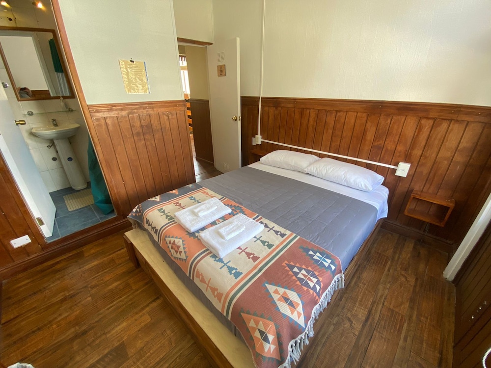hostal ochen punta arenas