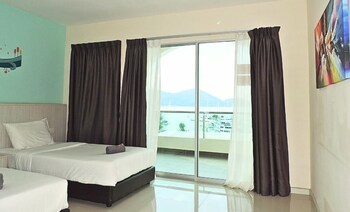 anylodge waterfront marina island pangkor