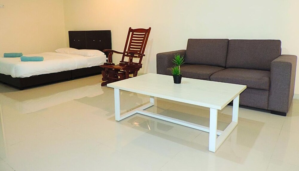 anylodge waterfront marina island pangkor