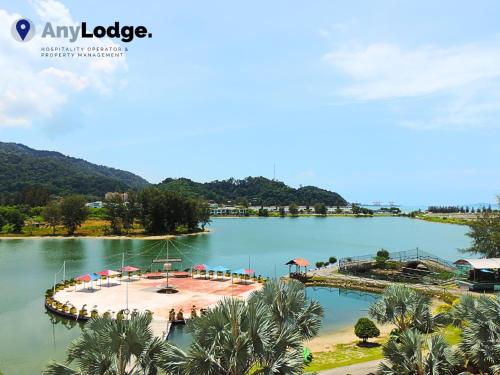 anylodge waterfront marina island pangkor