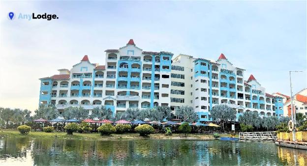 anylodge waterfront marina island pangkor