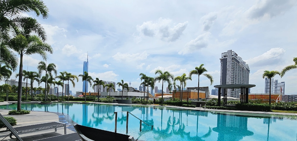 trion premium suites at kl