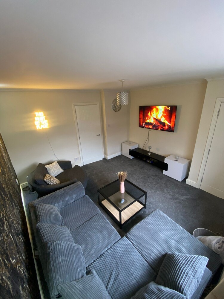 the hideaway by elegant apartments