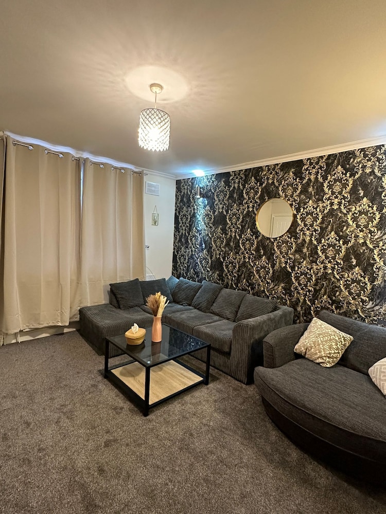 the hideaway by elegant apartments