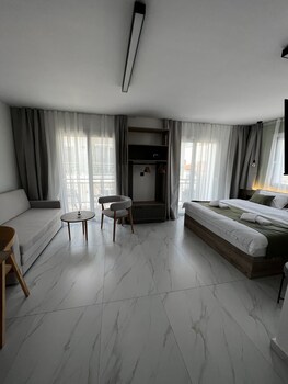 olive boutique hotel