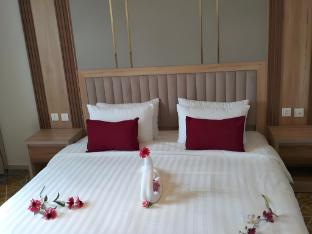 golden new umu alquraa hotel