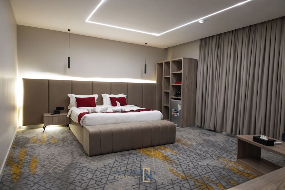 golden new umu alquraa hotel