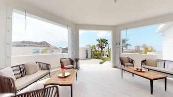 villa aries torre di manfria hill