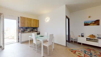 villa aries torre di manfria hill