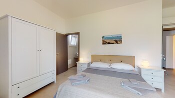 villa aries torre di manfria hill