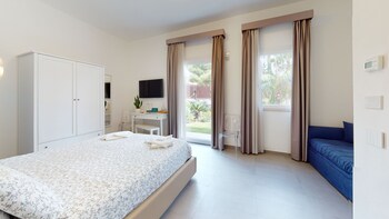 villa aries torre di manfria hill