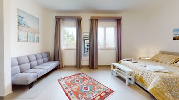 villa aries torre di manfria hill