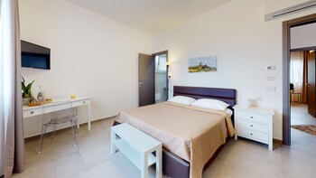 villa aries torre di manfria hill