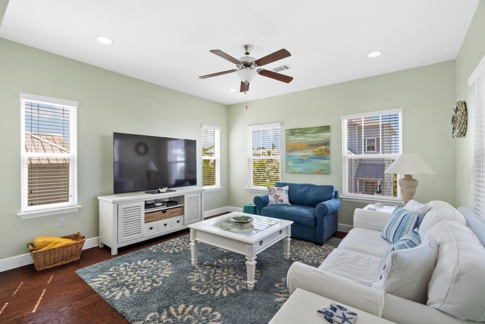 30a beach house pelicans rest by phg