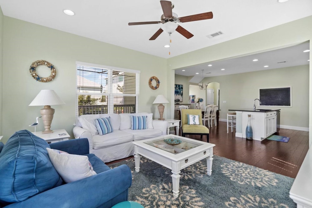 30a beach house pelicans rest by phg