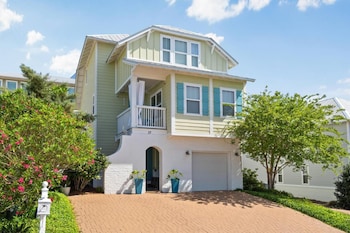 30a beach house pelicans rest by phg