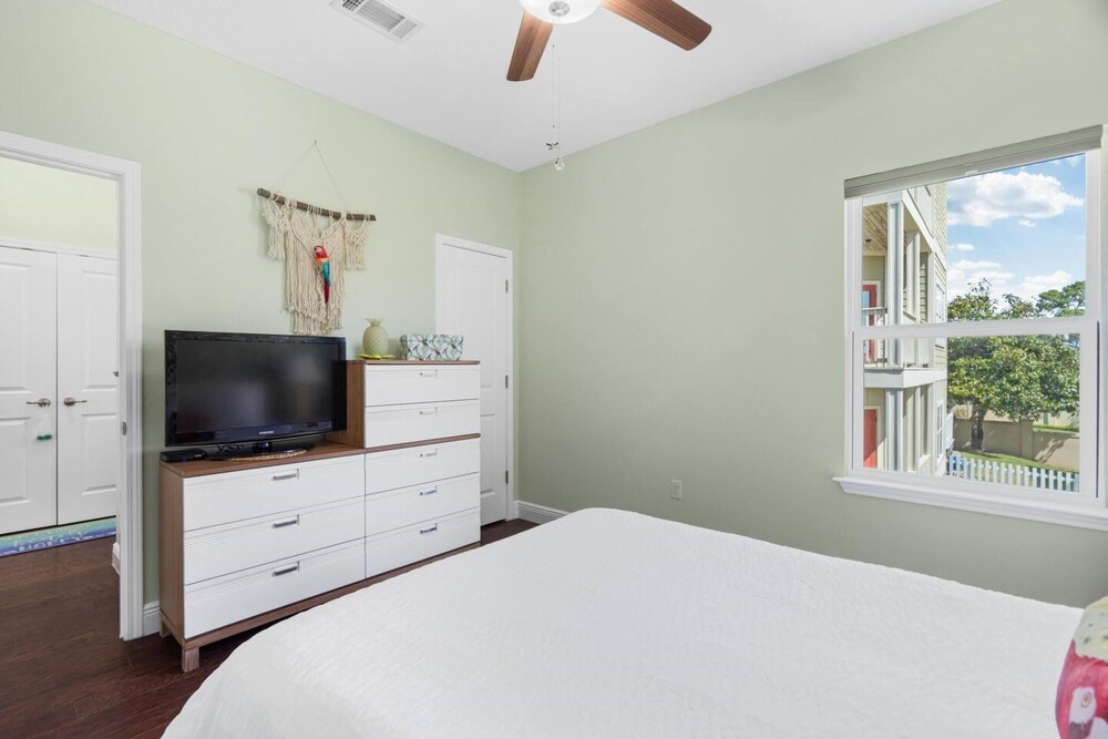 30a beach house pelicans rest by phg
