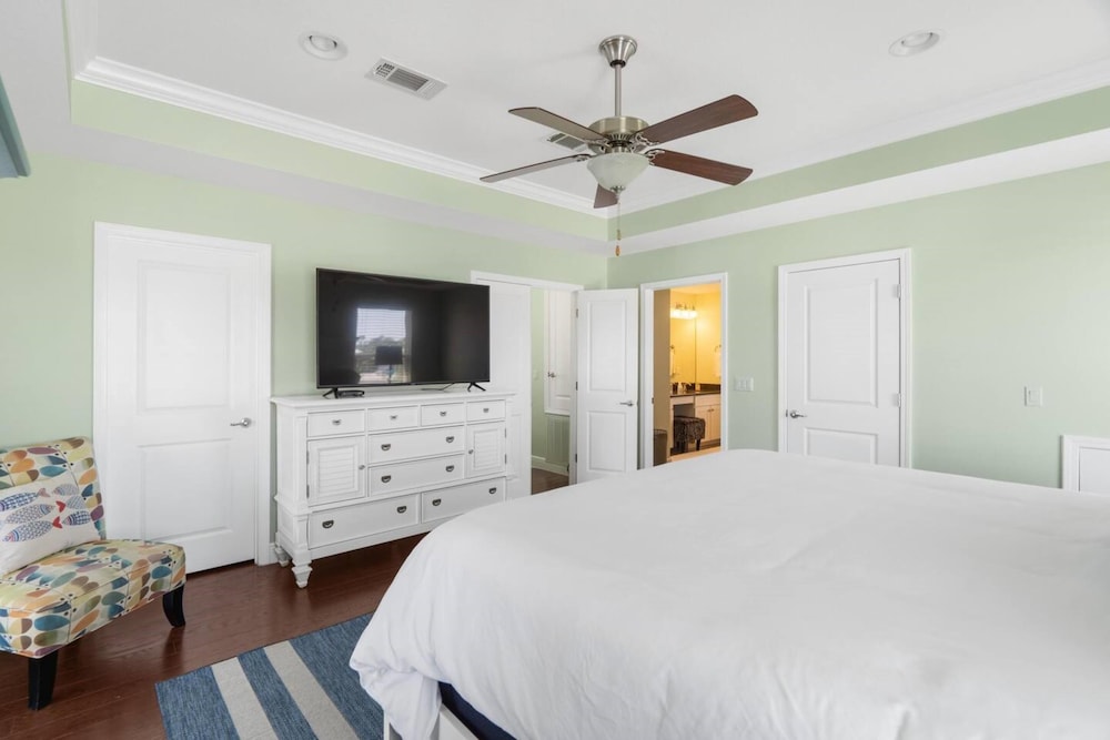 30a beach house pelicans rest by phg