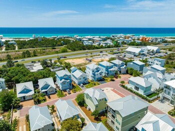 30a beach house pelicans rest by phg