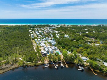 30a beach house pelicans rest by phg