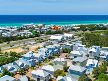 30a beach house pelicans rest by phg