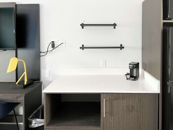 studio 6 suites lafayette in