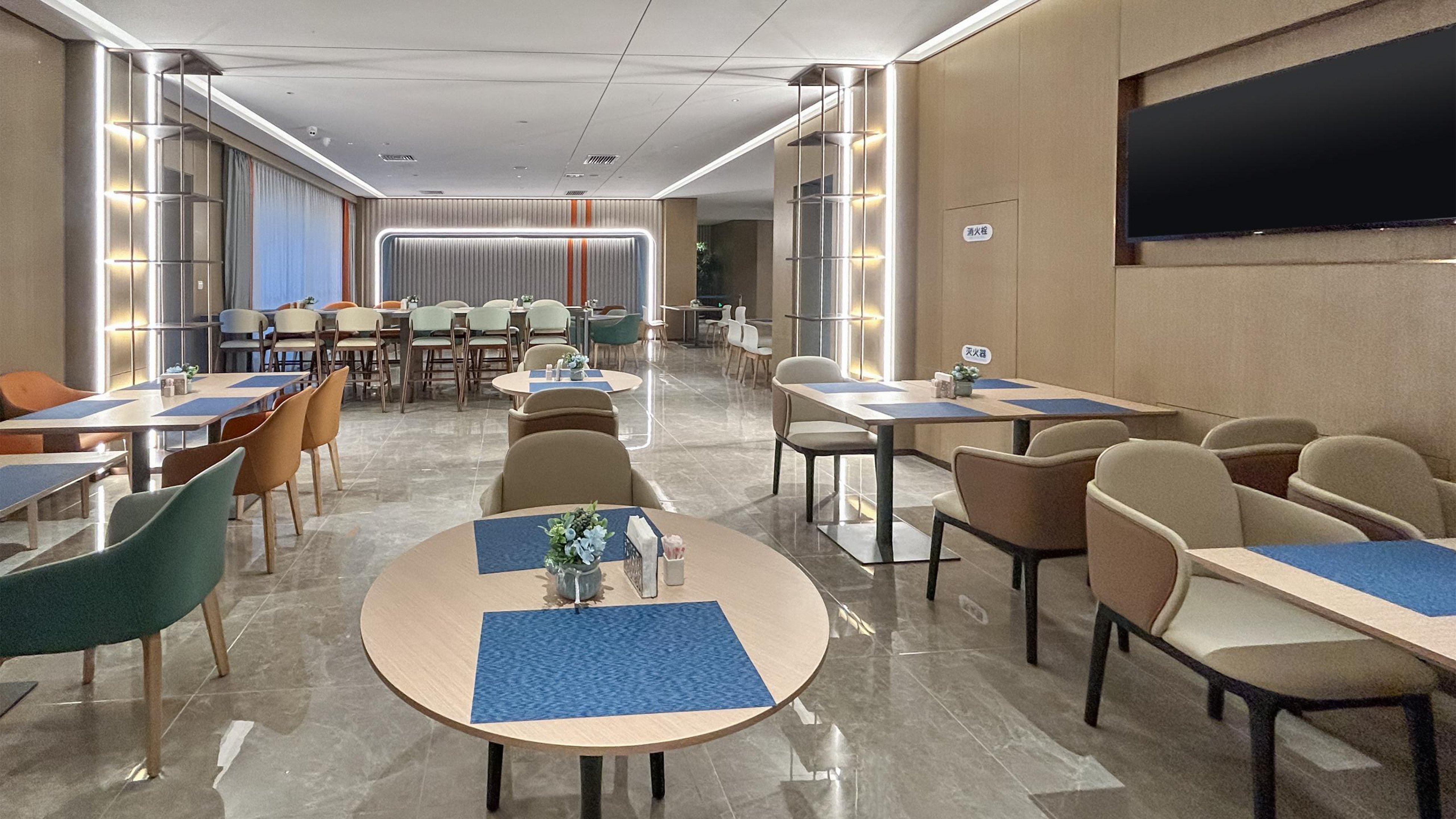 holiday inn express dangdong city center an ihg hotel