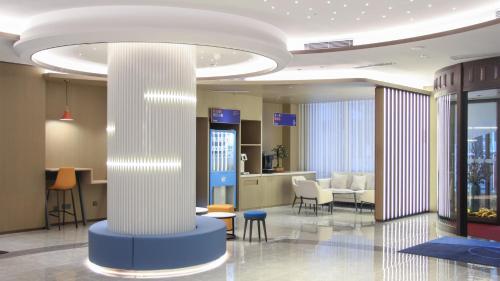 holiday inn express dangdong city center an ihg hotel