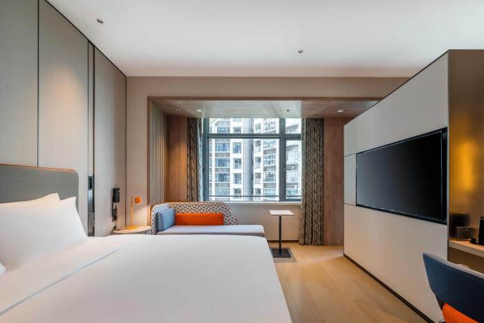 holiday inn express jiangmen east station an ihg hotel