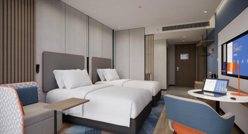holiday inn express jiangmen east station an ihg hotel