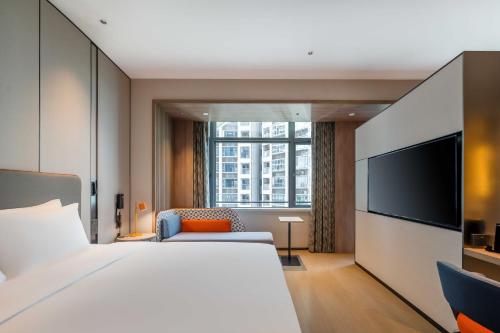 holiday inn express jiangmen east station an ihg hotel