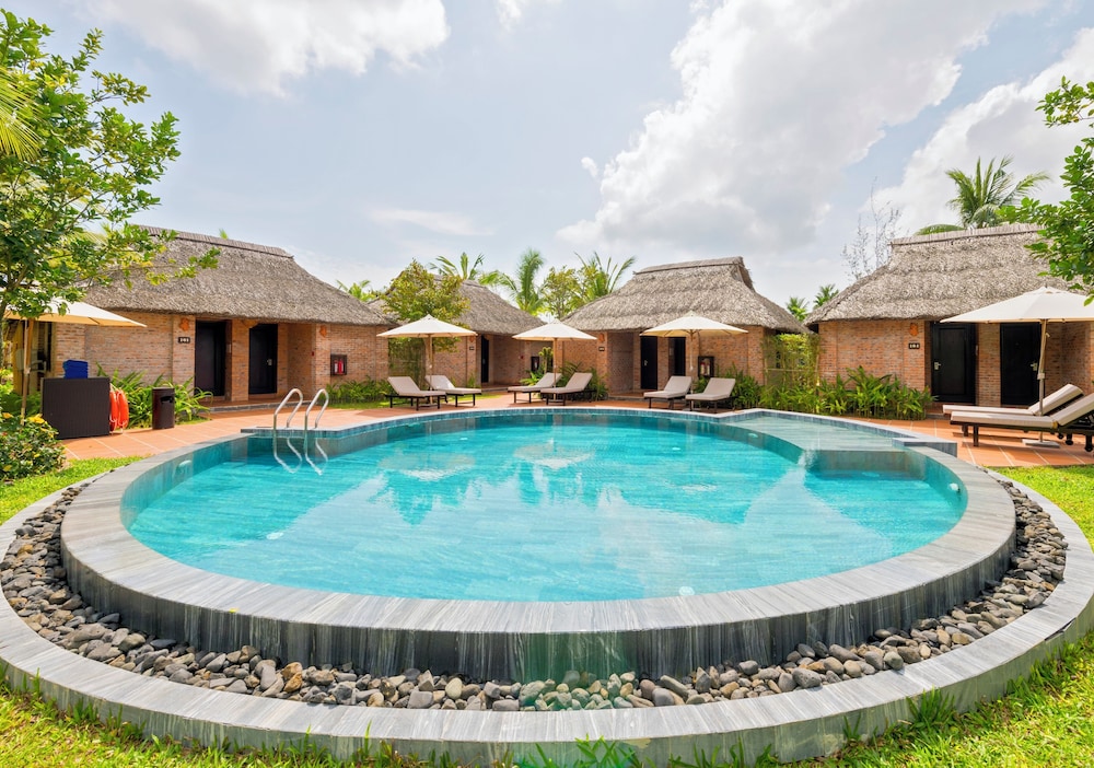 enso retreat hoi an