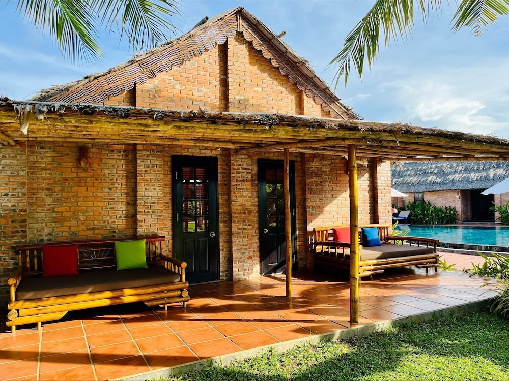 enso retreat hoi an