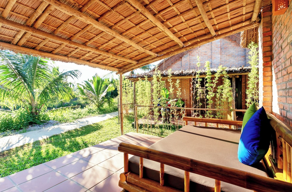 enso retreat hoi an
