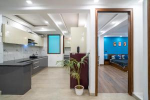 Flxho Uno - Golf Course Road,India>>Gurugram,4 star