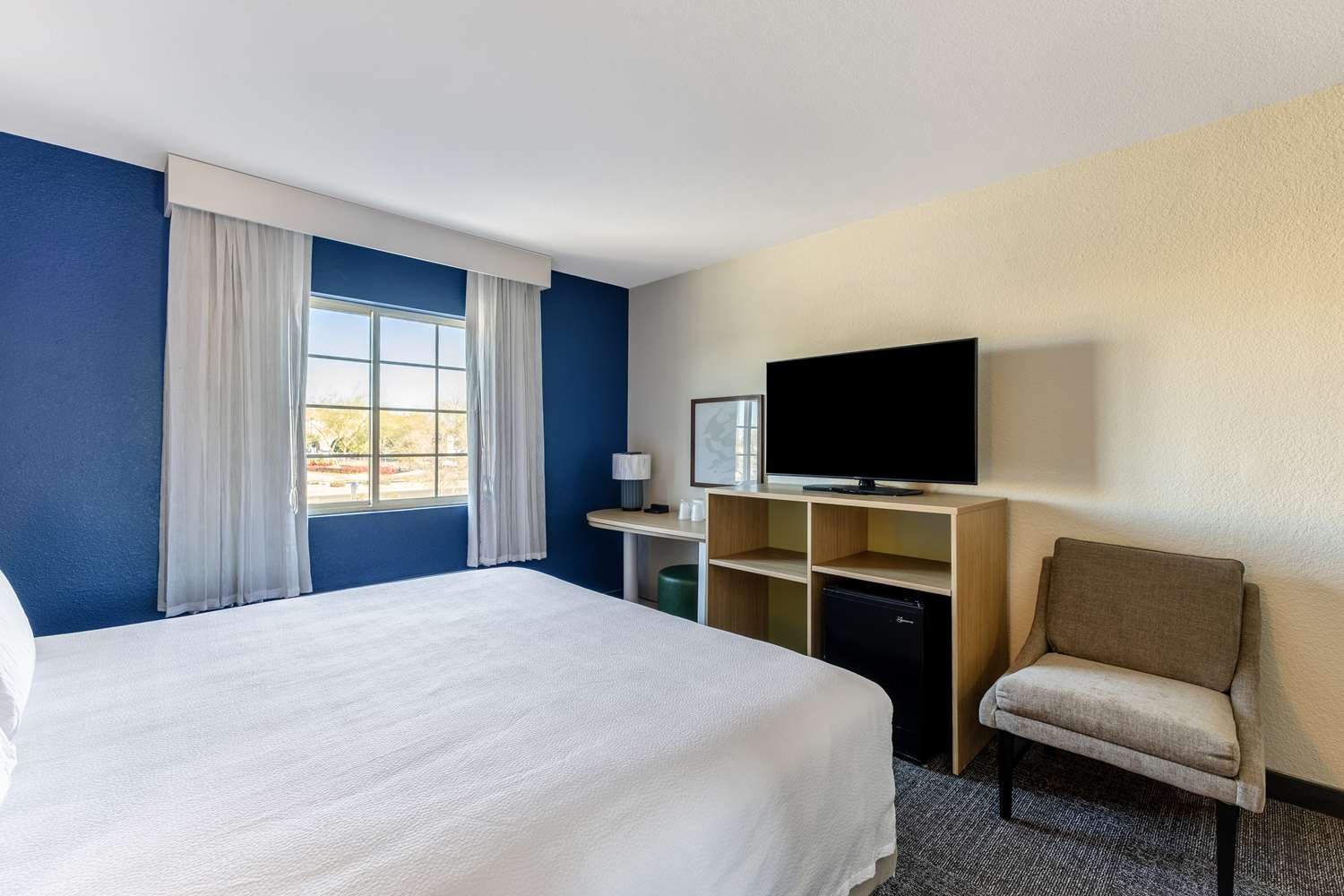 comfort inn and suites north glendale and peoria