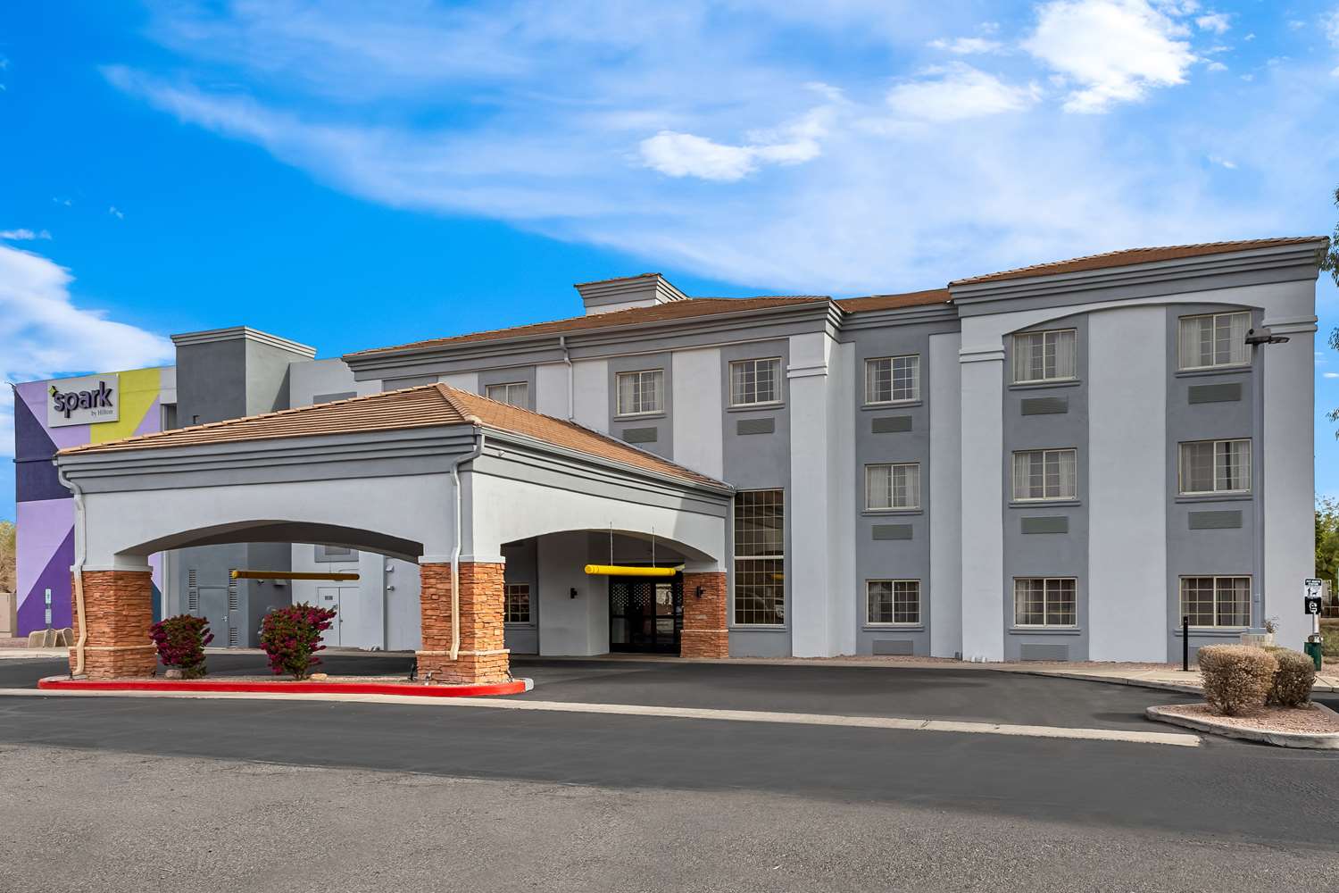 comfort inn and suites north glendale and peoria