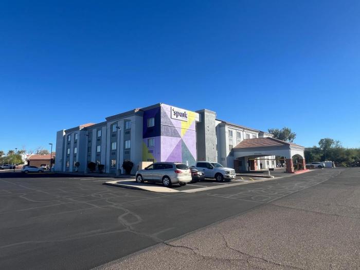 comfort inn and suites north glendale and peoria