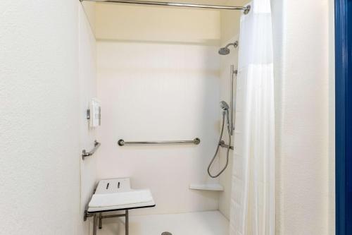 comfort inn and suites north glendale and peoria