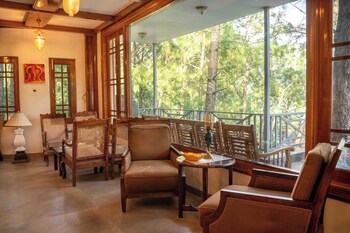 Chillaru Resort,Kasauli>>Chail,2.5 star