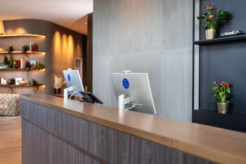 radisson blu hotel at porsche design tower stuttgart