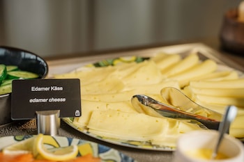 radisson blu hotel at porsche design tower stuttgart