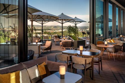 radisson blu hotel at porsche design tower stuttgart