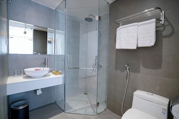 pink garden an thuong da nang