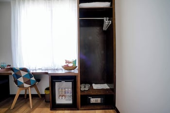 pink garden an thuong da nang