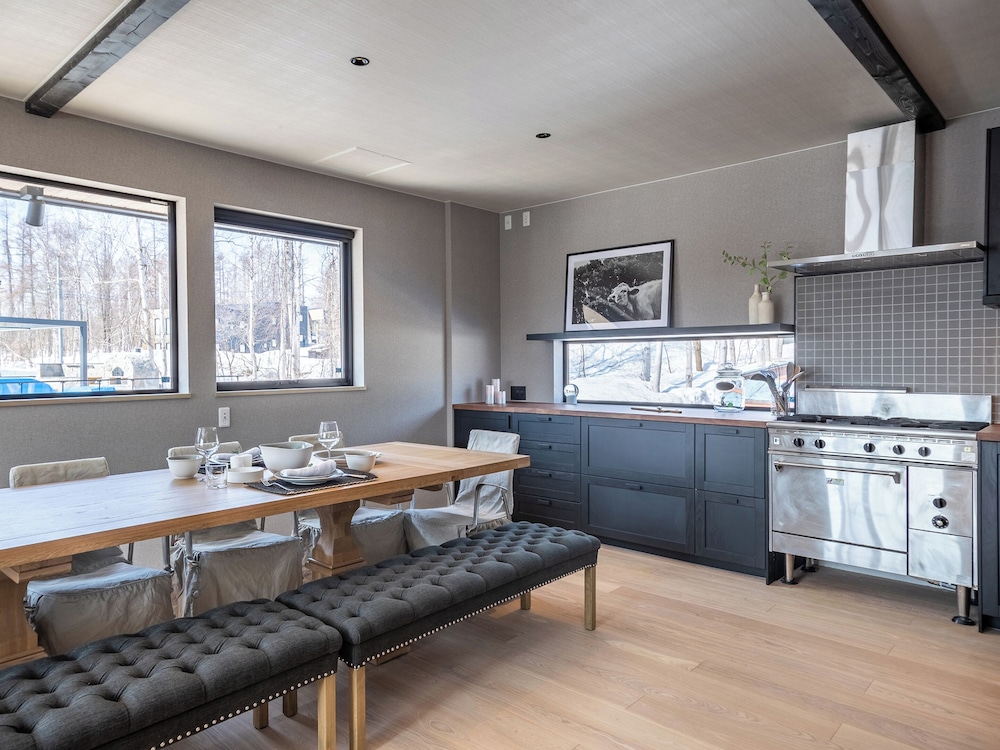 shousugi chalet by elite havens