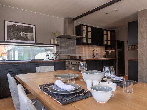 shousugi chalet by elite havens