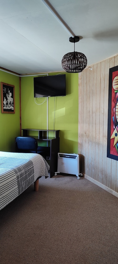 hostal el fauno