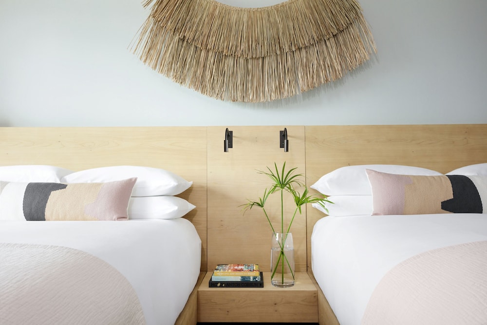 hotel indigo grand cayman an ihg hotel